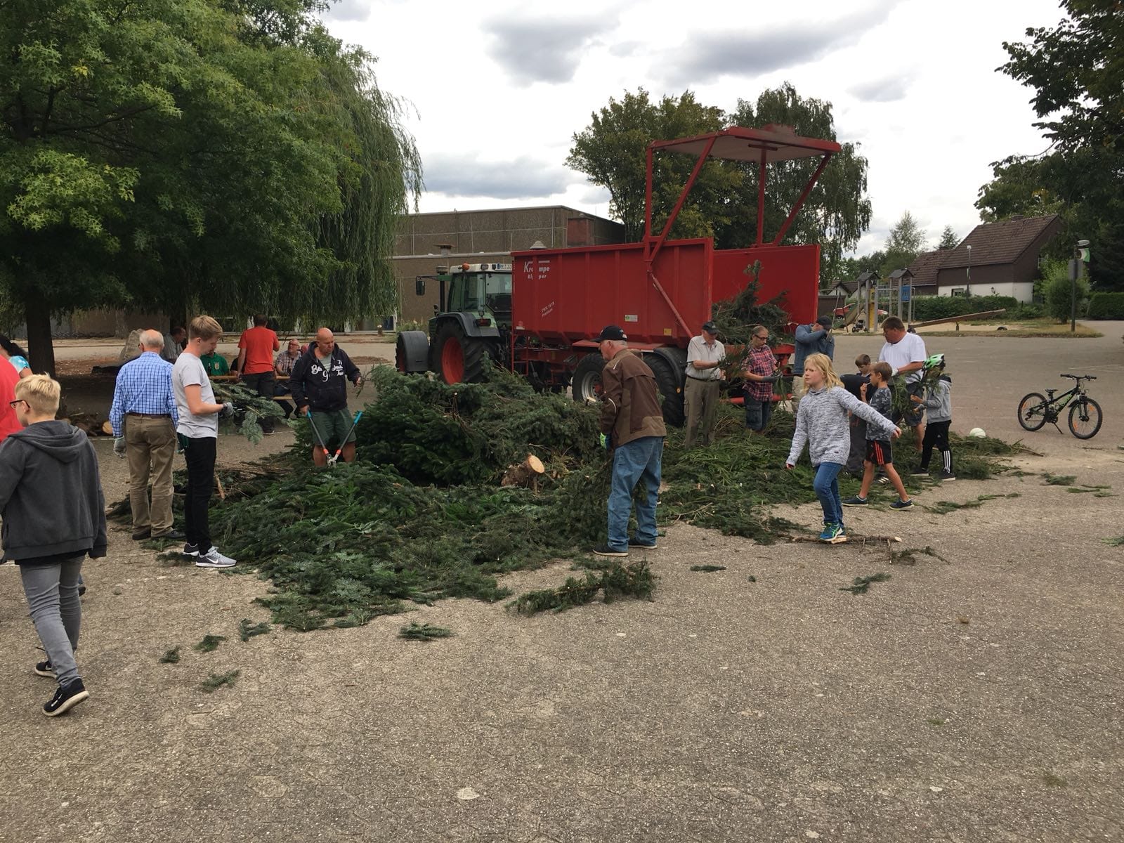 Kränzen – alle Hände
